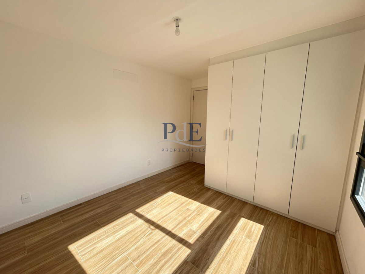 Venta apartamento dos dormitorios Punta del este playa Brava edificio Torre Gaugin - Imagen 12