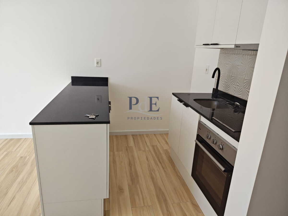 Venta apartamento un dormitorio Punta Del Este playa Mansa parrillero propio edificio Genova - Imagen 6