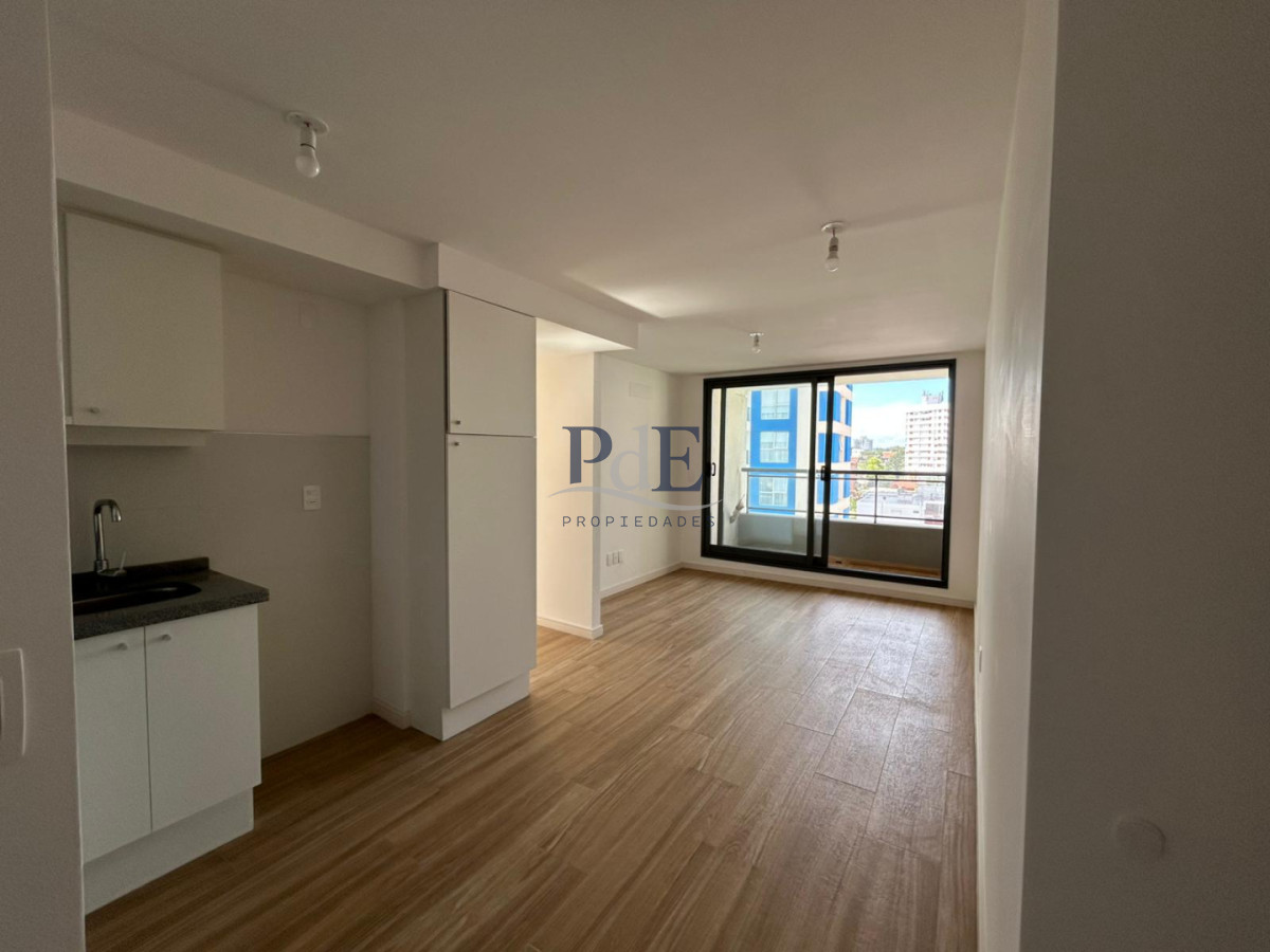 Venta apartamento dos dormitorios Punta del este playa Brava edificio Torre Gaugin - Imagen 2