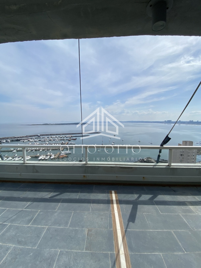 Apartamento ID.555 - Espectacular Penthouse en Alquiler y venta Fte al puerto