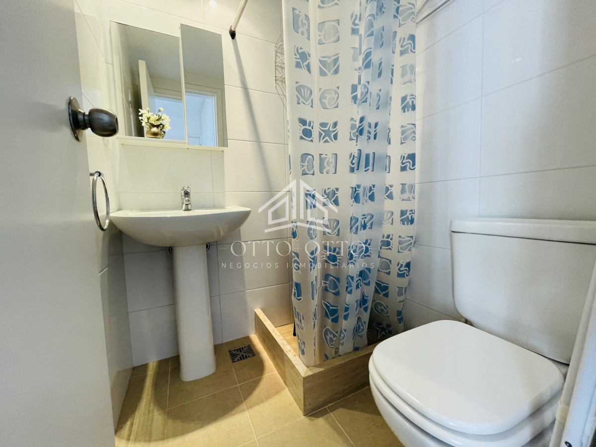 Apartamento ID.25525 - Hermoso apartamento de 3 dormitorios más dependencia de servicio a la venta