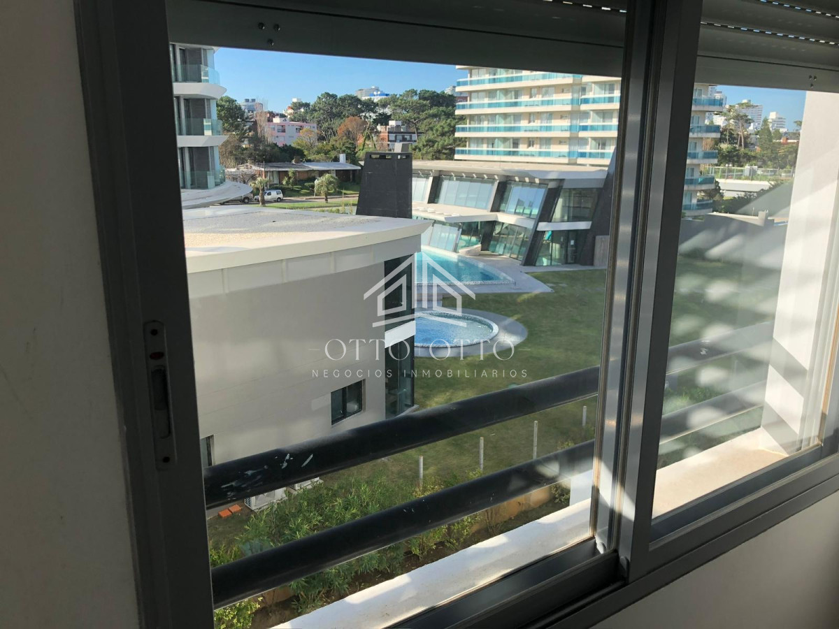 Apartamento ID.11927 - apartamento de 2 dormitorios 2 baños y parrillero propio