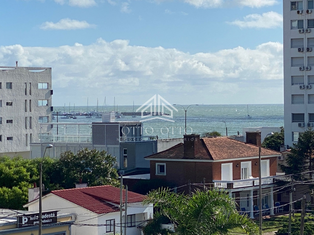 Apartamento ID.1351 - Apartamento en venta Playa Mansa 2 dormitorios