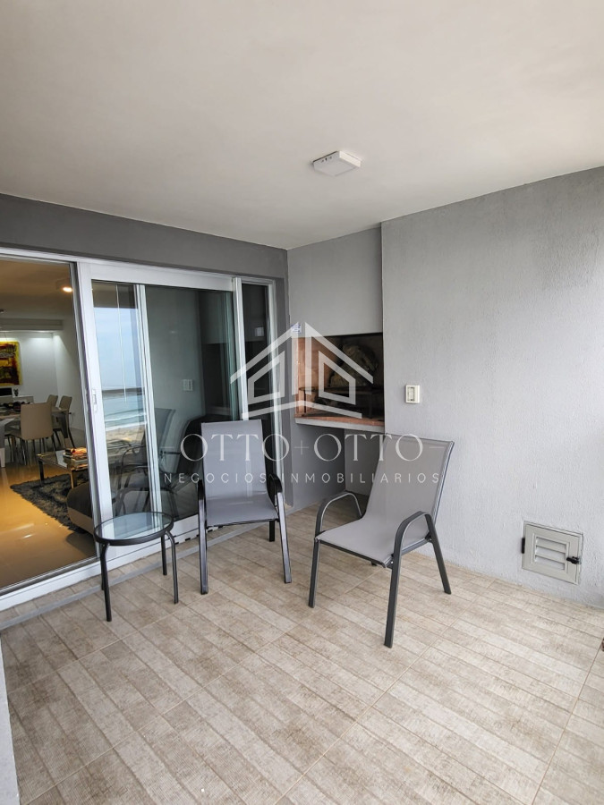 Apartamento ID.26588 - Apartamento en venta, 4 dormitorios en playa brava punta del este