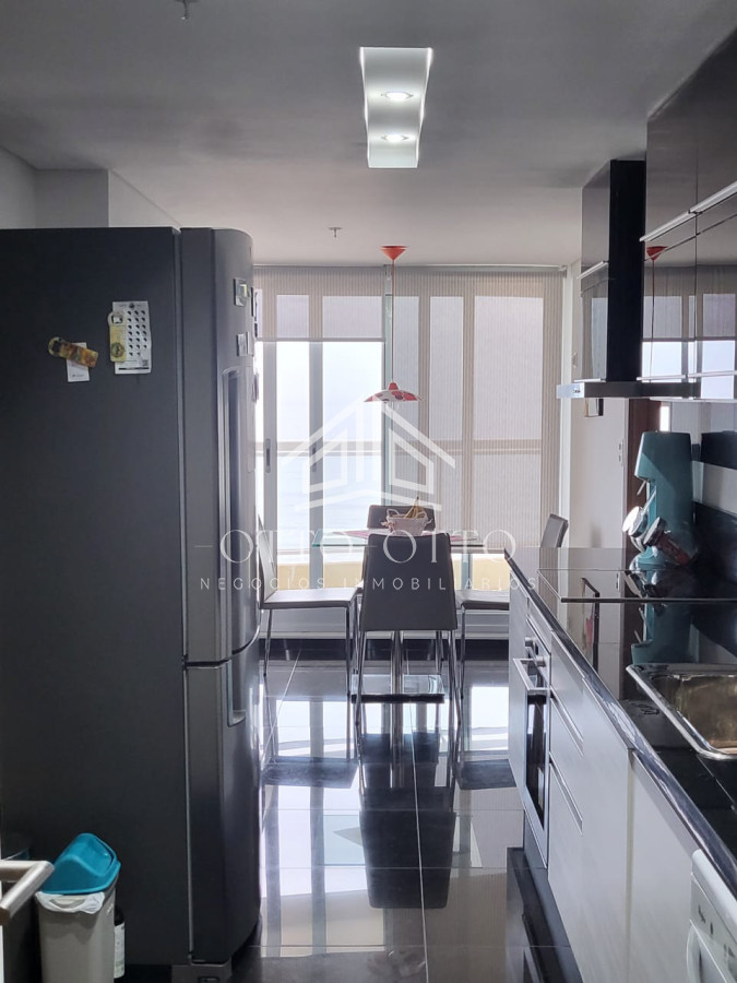 Apartamento ID.26588 - Apartamento en venta, 4 dormitorios en playa brava punta del este