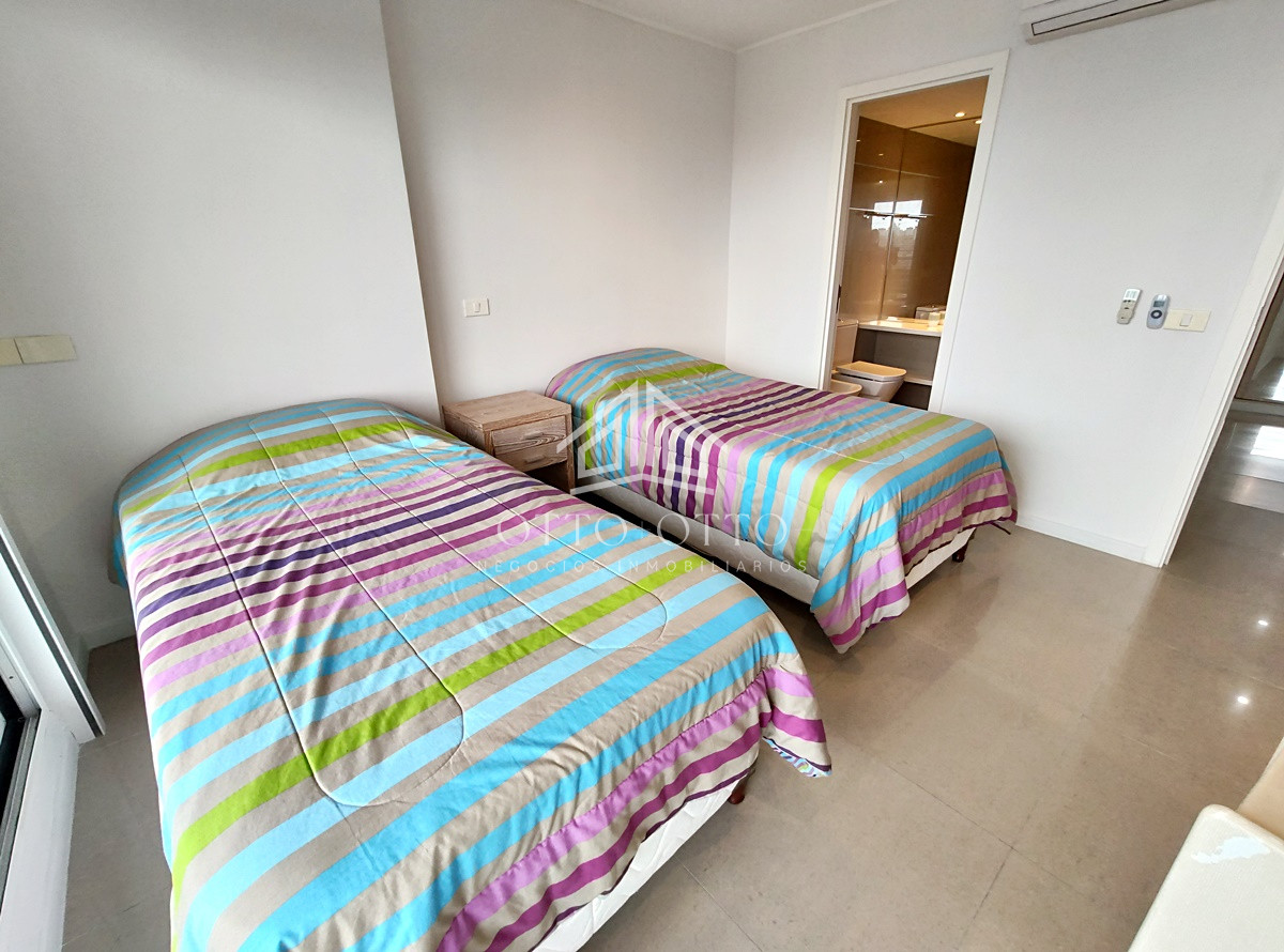 Apartamento ID.19557 - Apartamento en venta en Playa Mansa