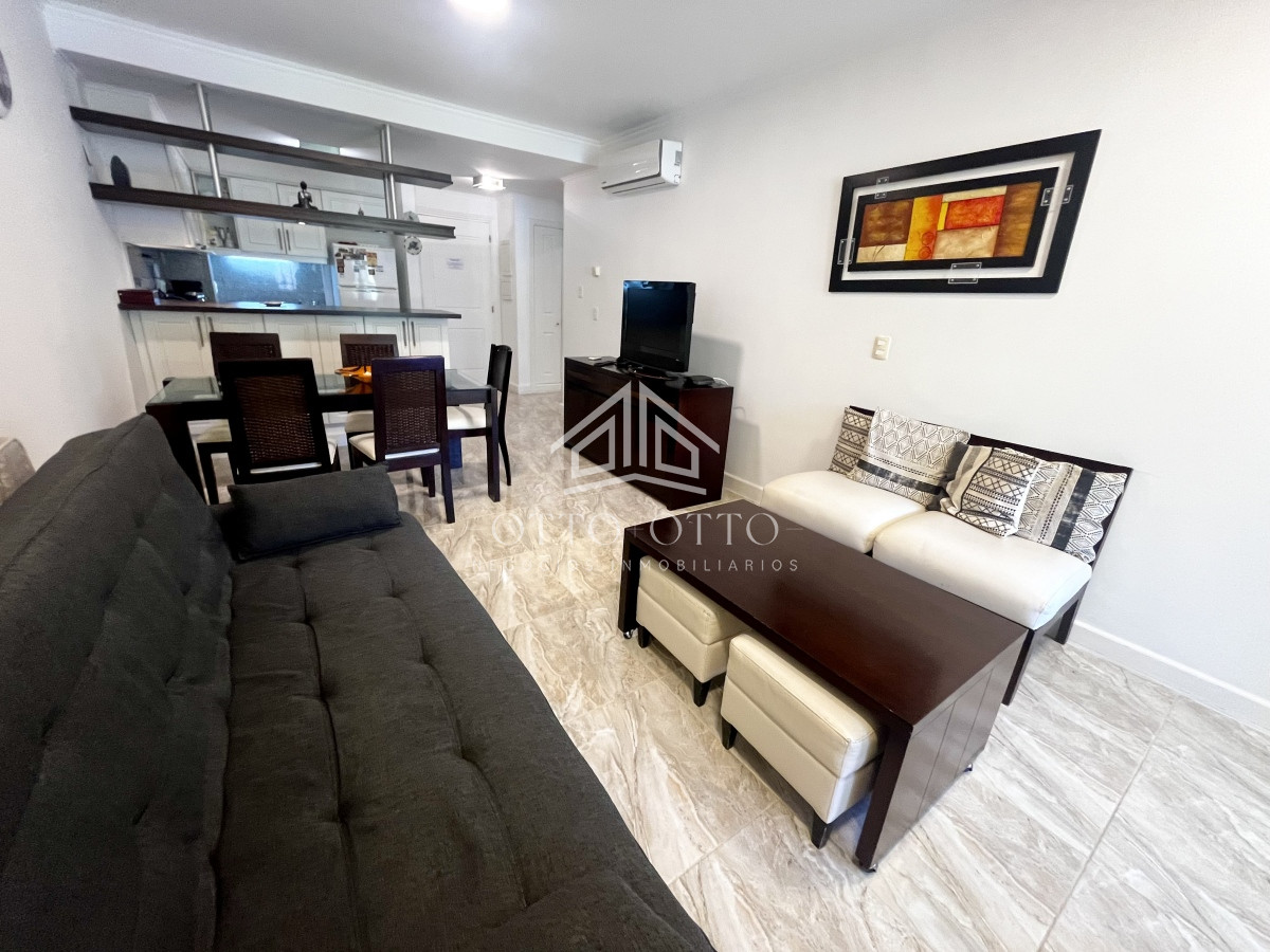 Apartamento ID.18725 - Apartamento en venta con terraza y parrilla en Solanas Green Park