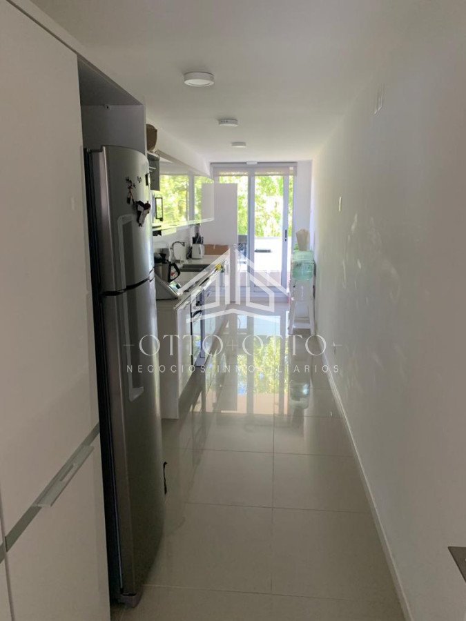Apartamento ID.1147 - Apartamento en venta Playa Mansa 3 dormitorios
