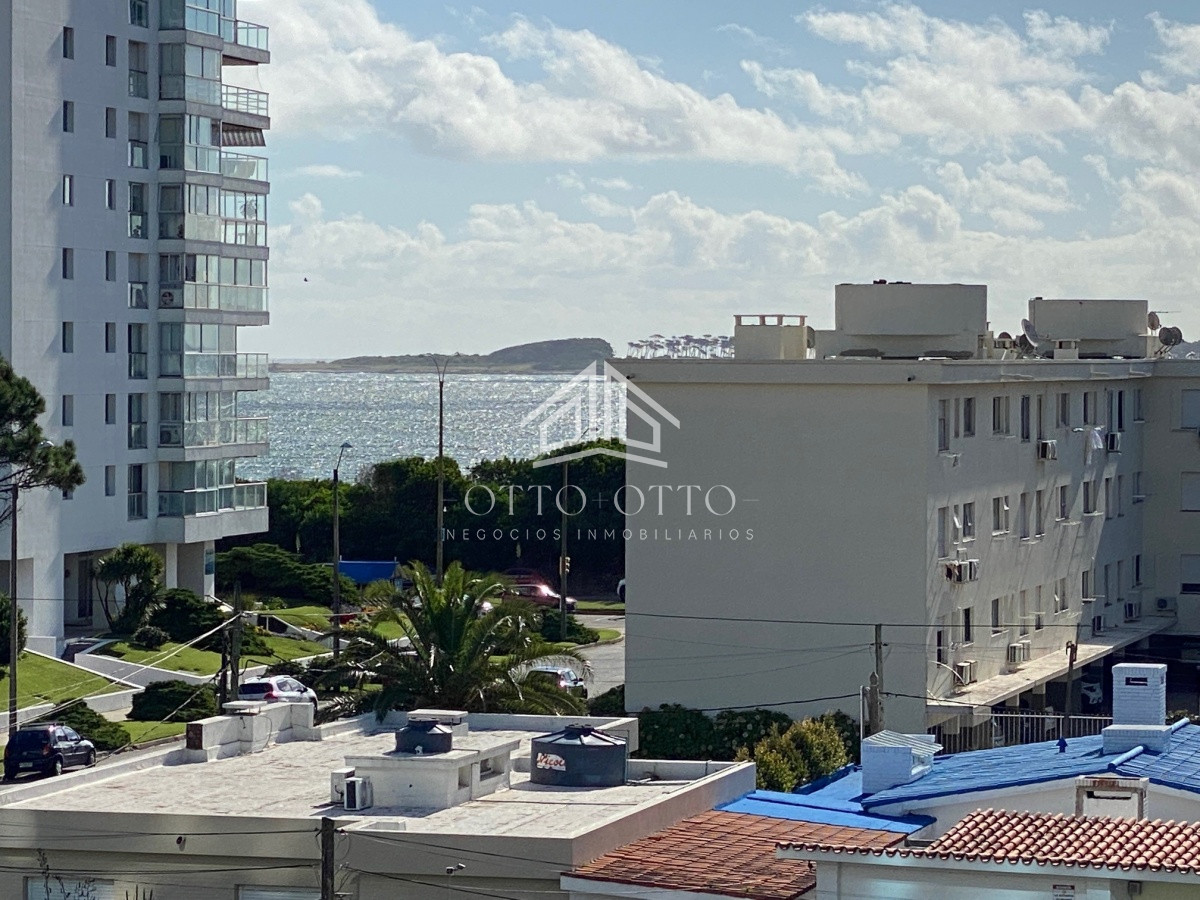 Apartamento ID.1351 - Apartamento en venta Playa Mansa 2 dormitorios