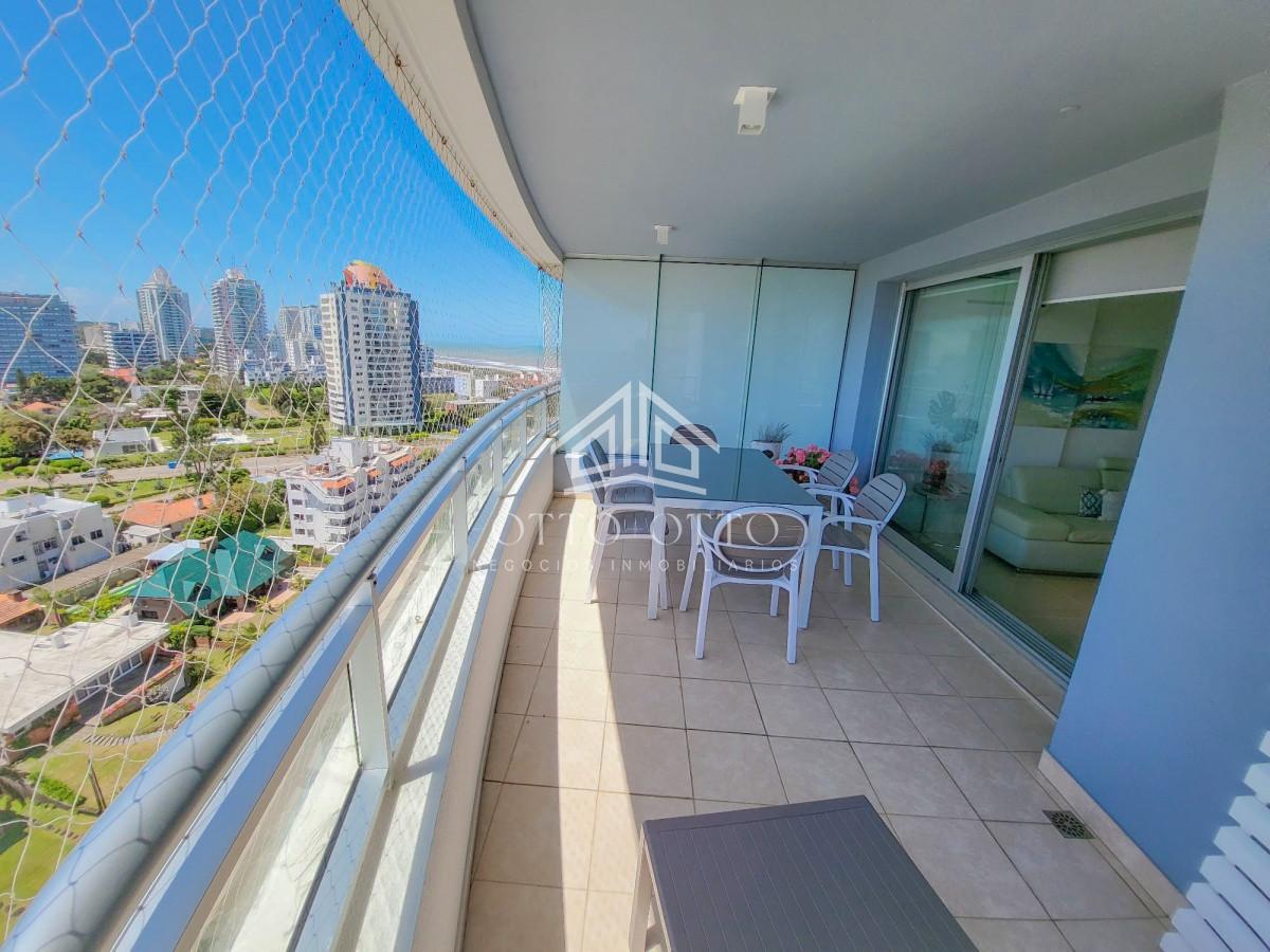 Apartamento ID.26308 - Apartamento de 3 dormitorios en venta Punta del Este