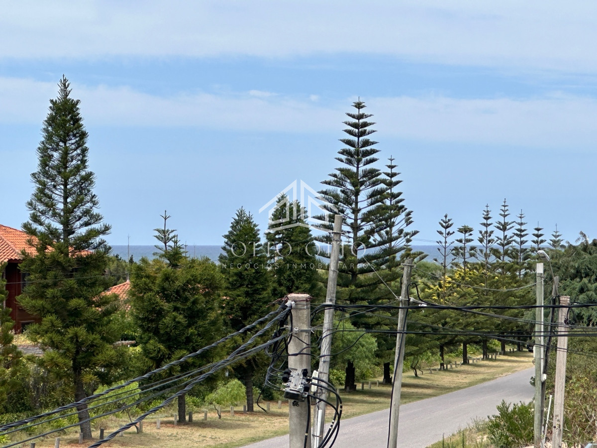 Apartamento ID.25959 - Apartamento de 2 dormitorios en venta en Playa Brava, Punta del Este