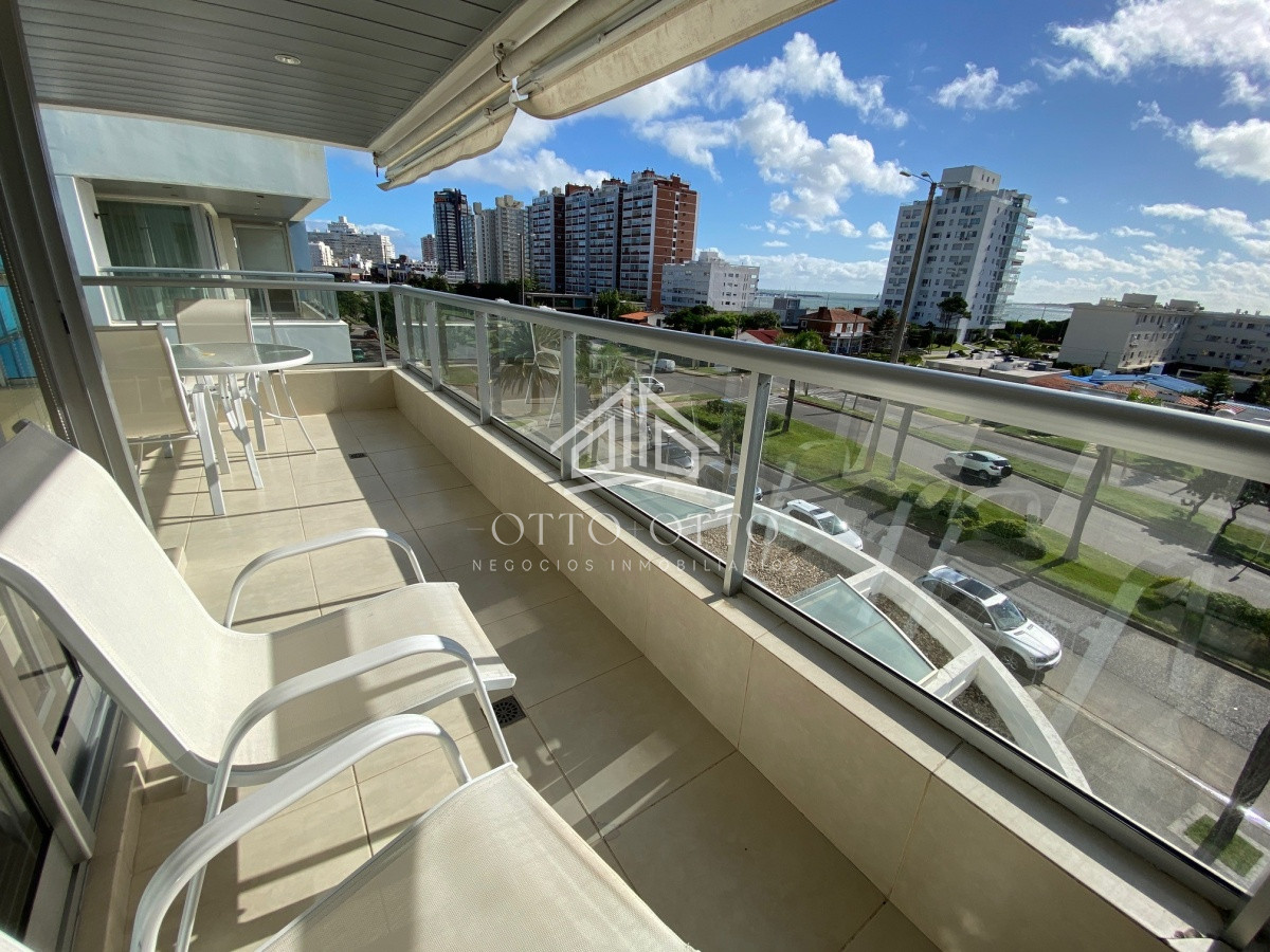 Apartamento ID.1351 - Apartamento en venta Playa Mansa 2 dormitorios