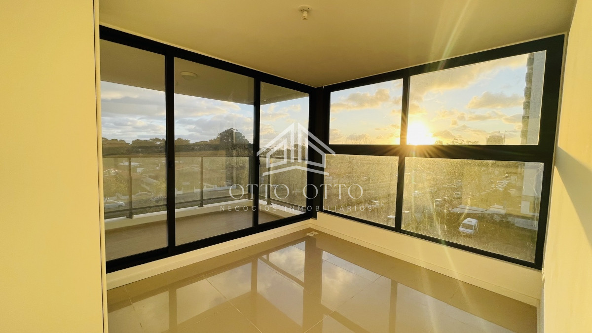 Apartamento ID.26520 - Apartamento de 2 dormitorios en venta, Punta del Este