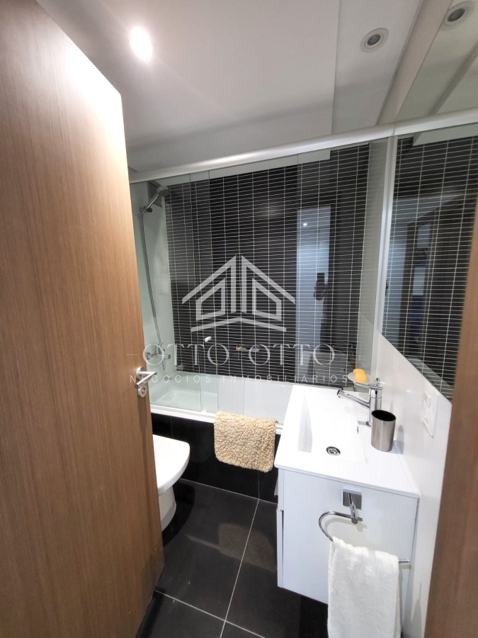 Apartamento ID.26588 - Apartamento en venta, 4 dormitorios en playa brava punta del este