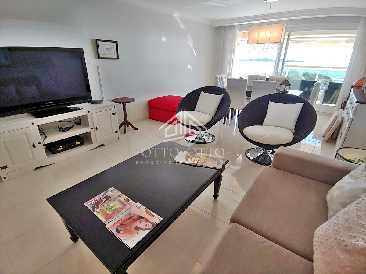 Apartamento ID.4311 - Apartamento en venta  3 + dep. de servicio