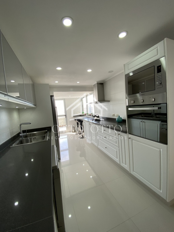 Apartamento ID.555 - Espectacular Penthouse en Alquiler y venta Fte al puerto