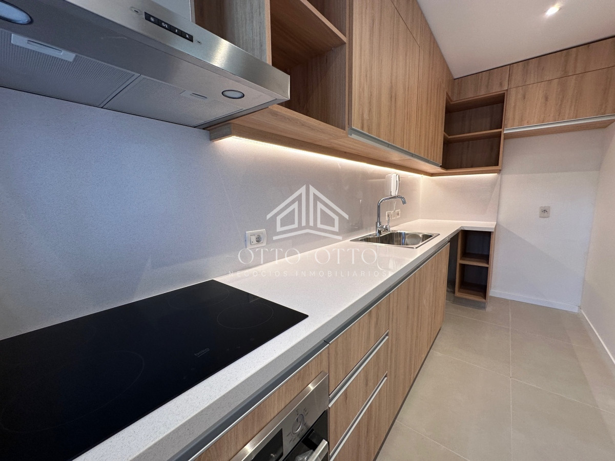 Apartamento ID.25959 - Apartamento de 2 dormitorios en venta en Playa Brava, Punta del Este