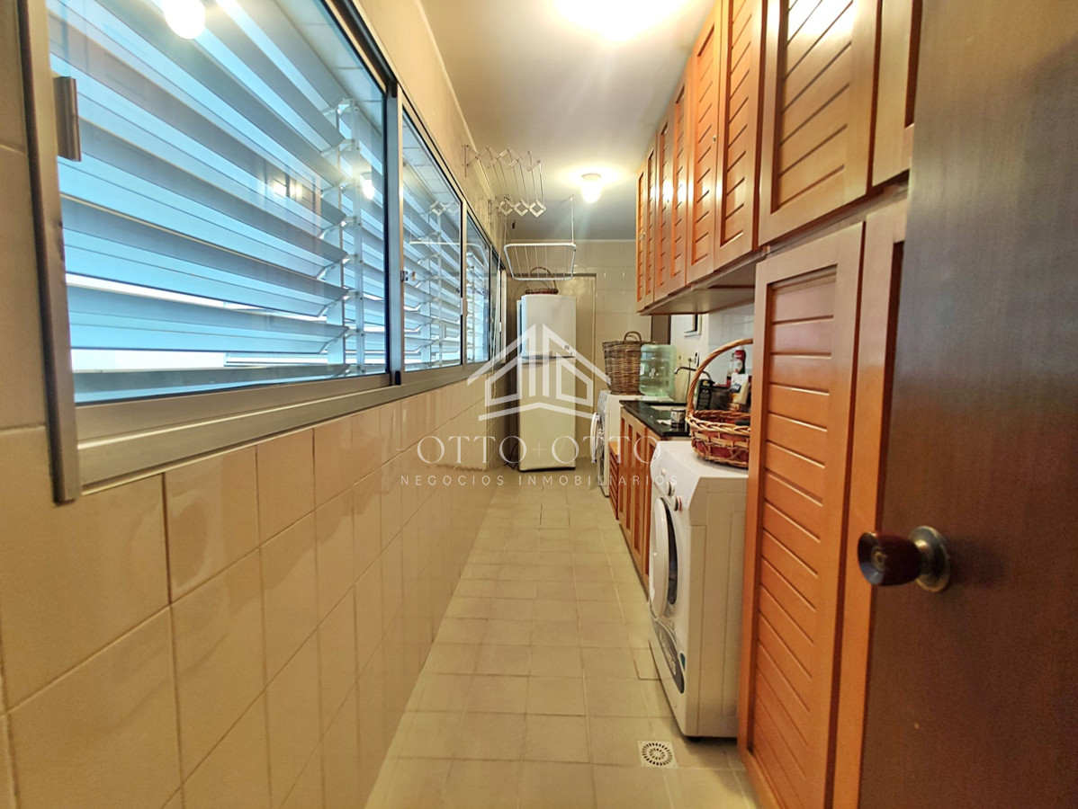 Apartamento ID.24372 - Venta Apartamento 3 dormitorios primera línea en Península