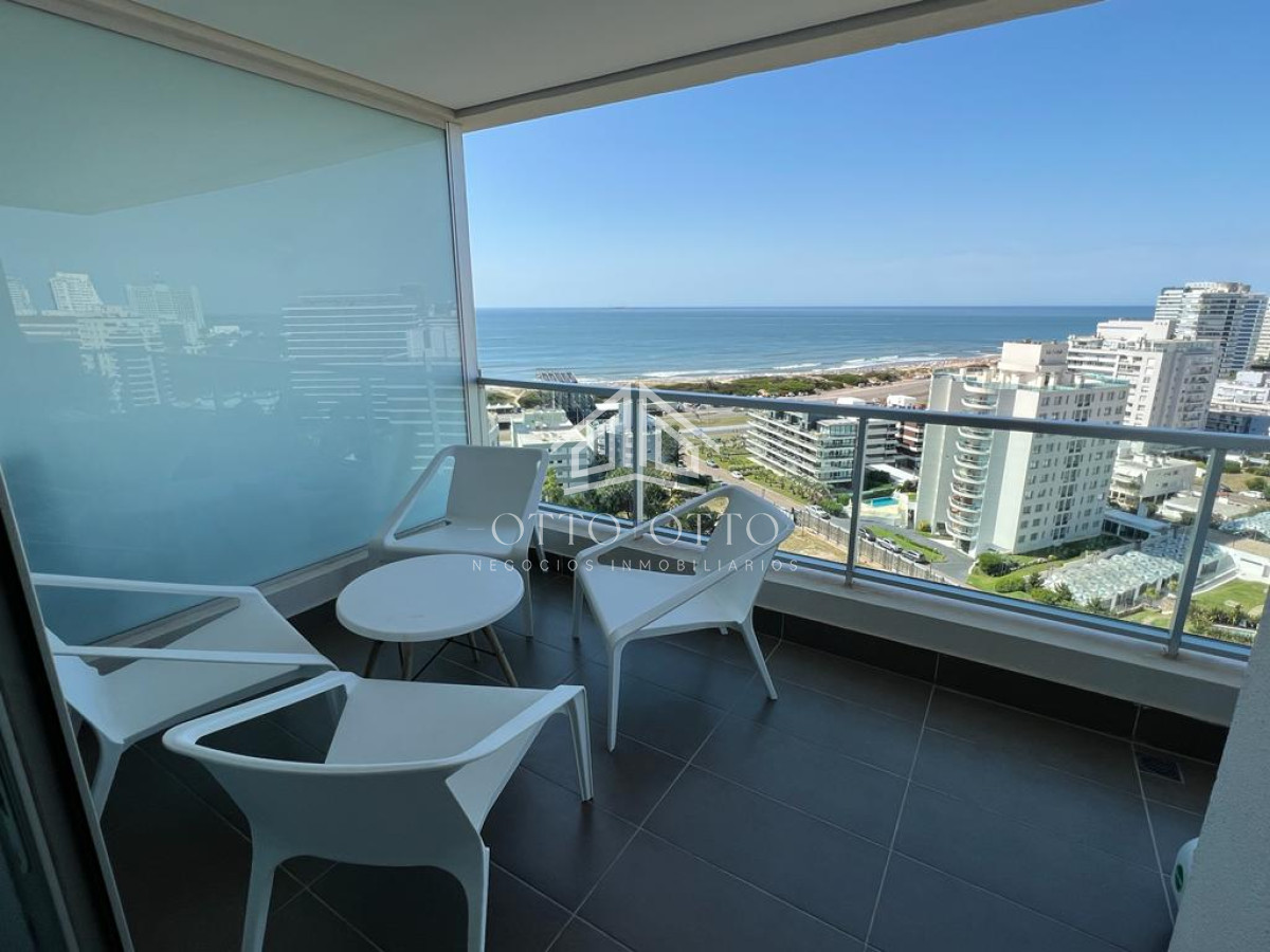 Apartamento ID.15539 - Apartamento en venta 2 dormitorios en Playa Brava, Punta del Este 