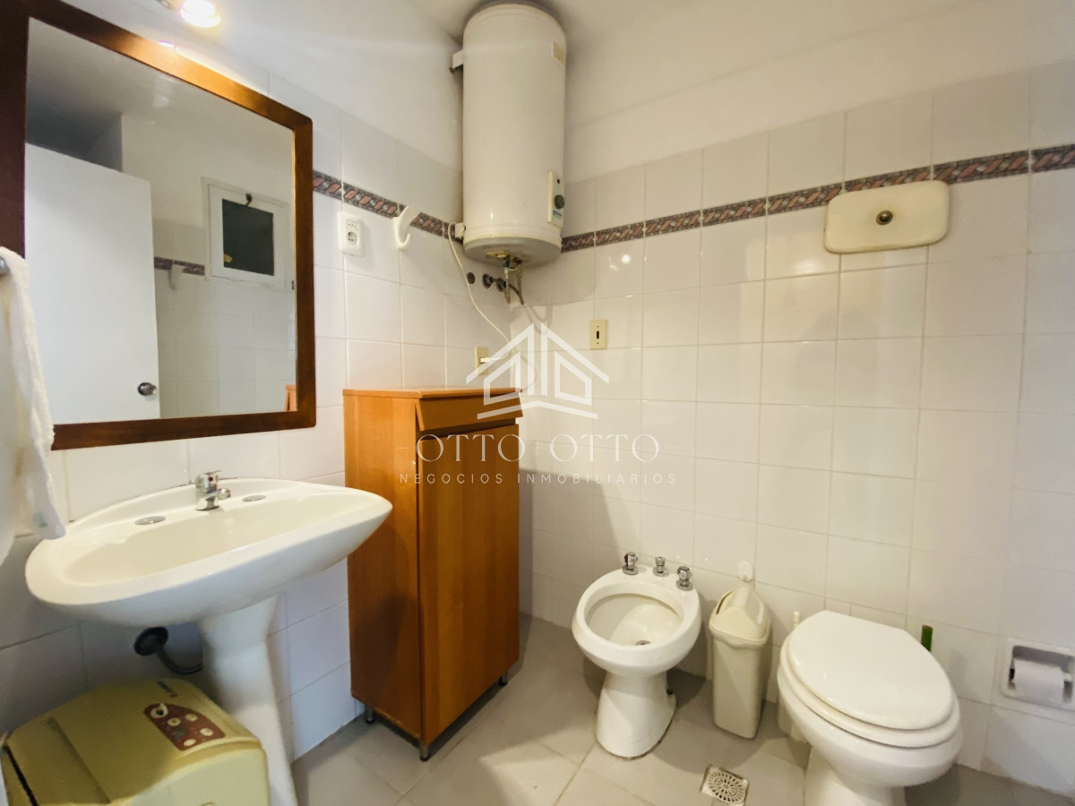 Apartamento ID.27179 - Excelente apartamento de 3 dormitorios, gastos bajos y muy bien ubicado