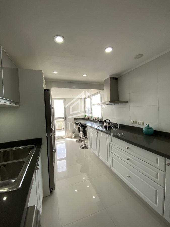 Apartamento ID.555 - Espectacular Penthouse en Alquiler y venta Fte al puerto