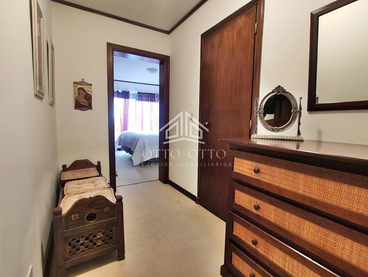 Apartamento ID.24372 - Venta Apartamento 3 dormitorios primera línea en Península