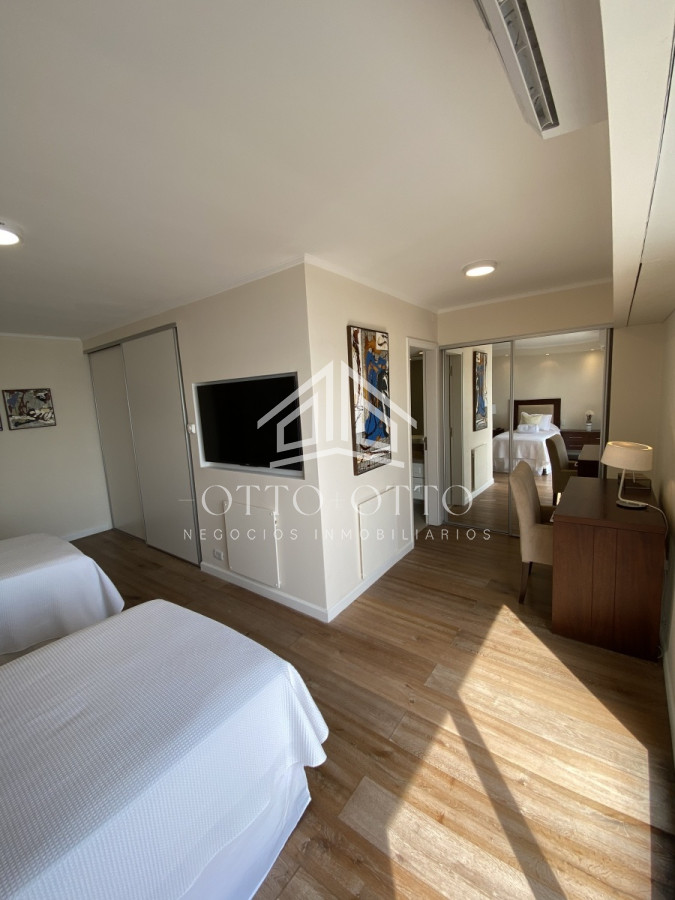 Apartamento ID.555 - Espectacular Penthouse en Alquiler y venta Fte al puerto