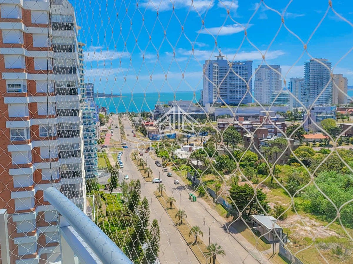 Apartamento ID.26308 - Apartamento de 3 dormitorios en venta Punta del Este