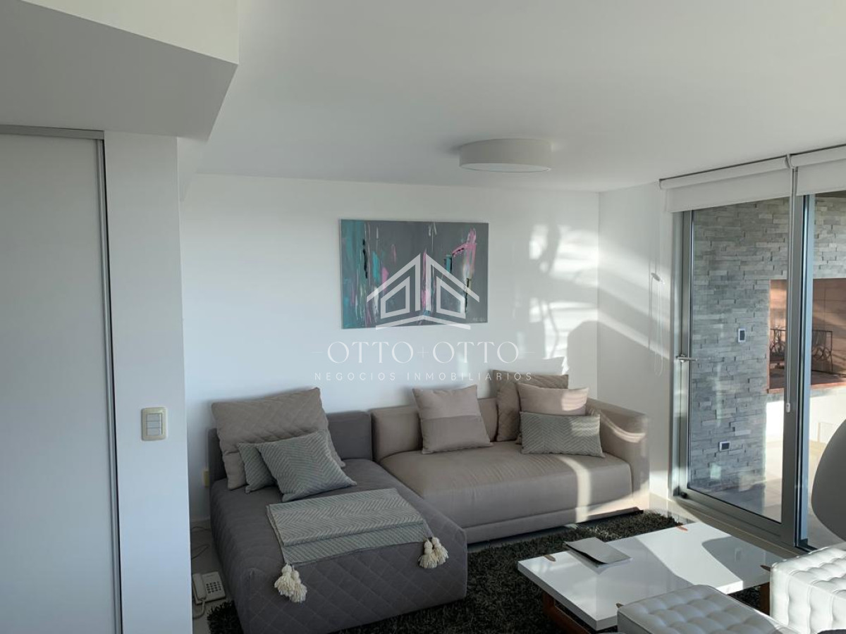 Apartamento ID.1148 - Apartamento en venta Playa Mansa 3 dormitorios