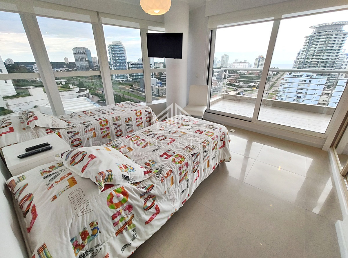 Apartamento ID.19557 - Apartamento en venta en Playa Mansa