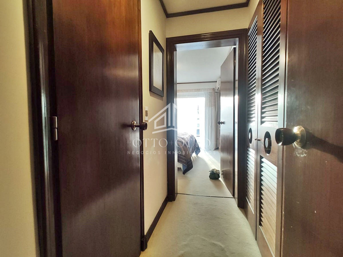 Apartamento ID.24372 - Venta Apartamento 3 dormitorios primera línea en Península