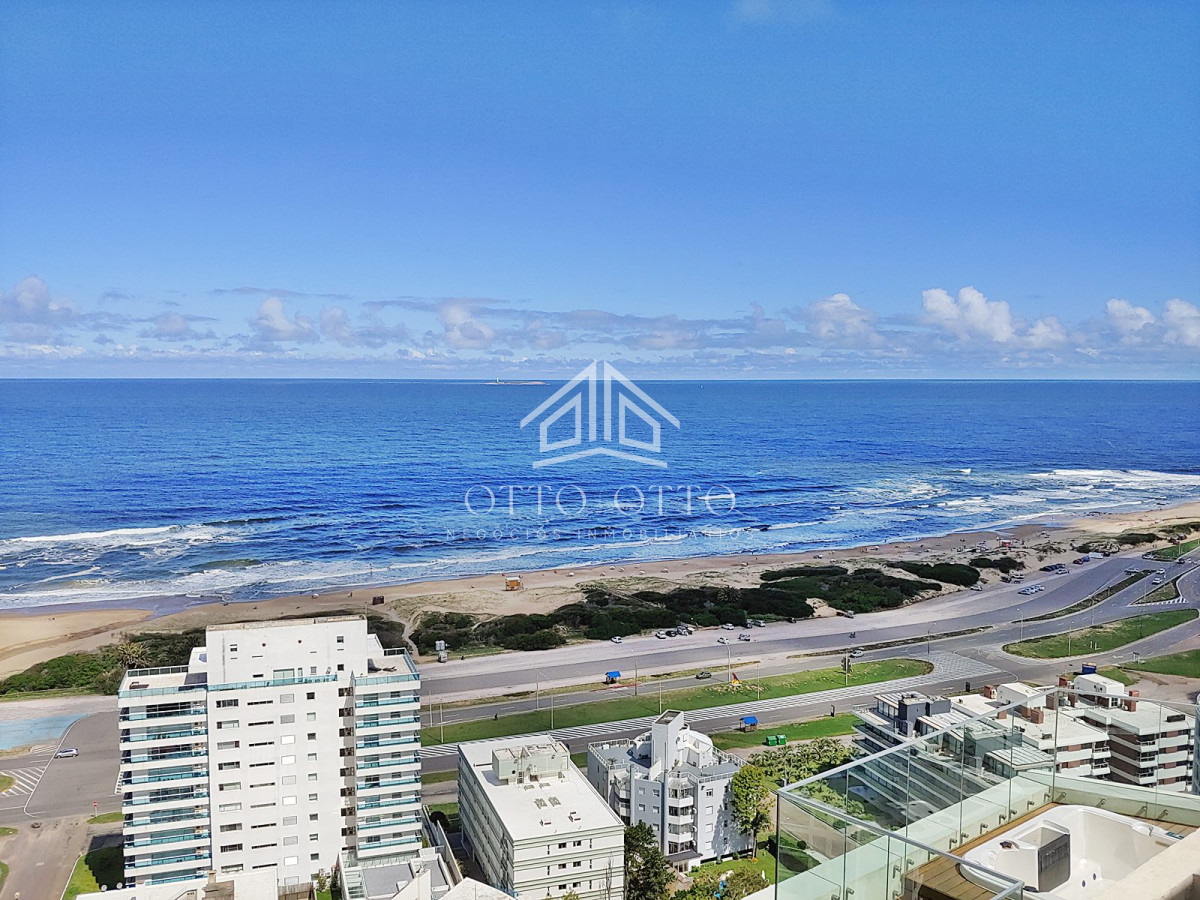 Apartamento ID.1455 - Pent house en venta en Punta del Este