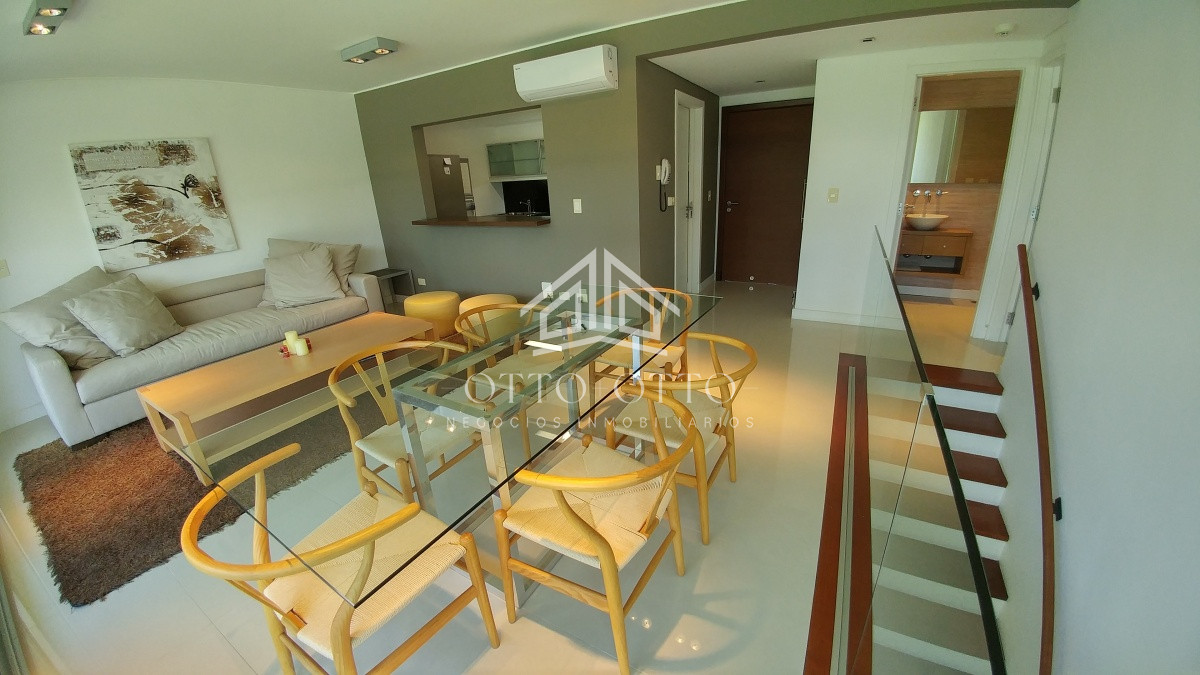 Apartamento ID.24384 - Departamento en complejo de categoría en la zona de Rincon del Indio a pasos del mar. 