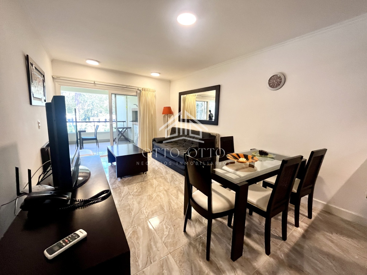 Apartamento ID.18725 - Apartamento en venta con terraza y parrilla en Solanas Green Park