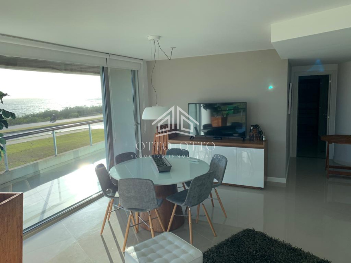 Apartamento ID.1148 - Apartamento en venta Playa Mansa 3 dormitorios