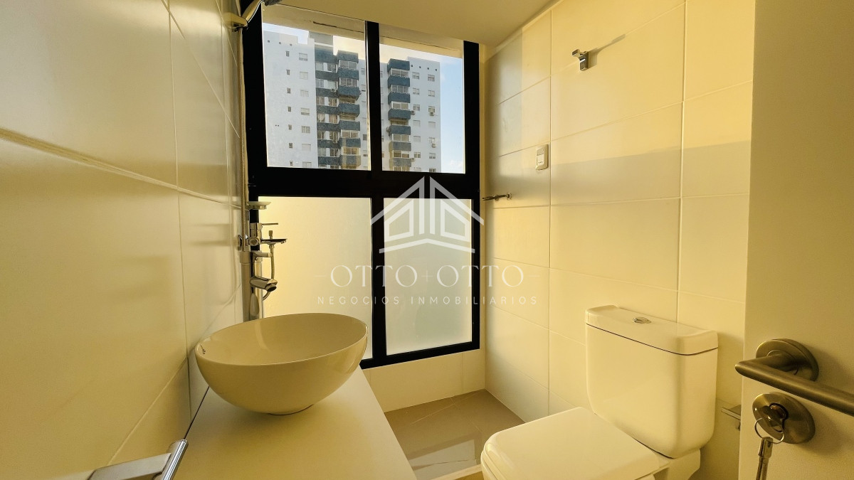 Apartamento ID.26520 - Apartamento de 2 dormitorios en venta, Punta del Este