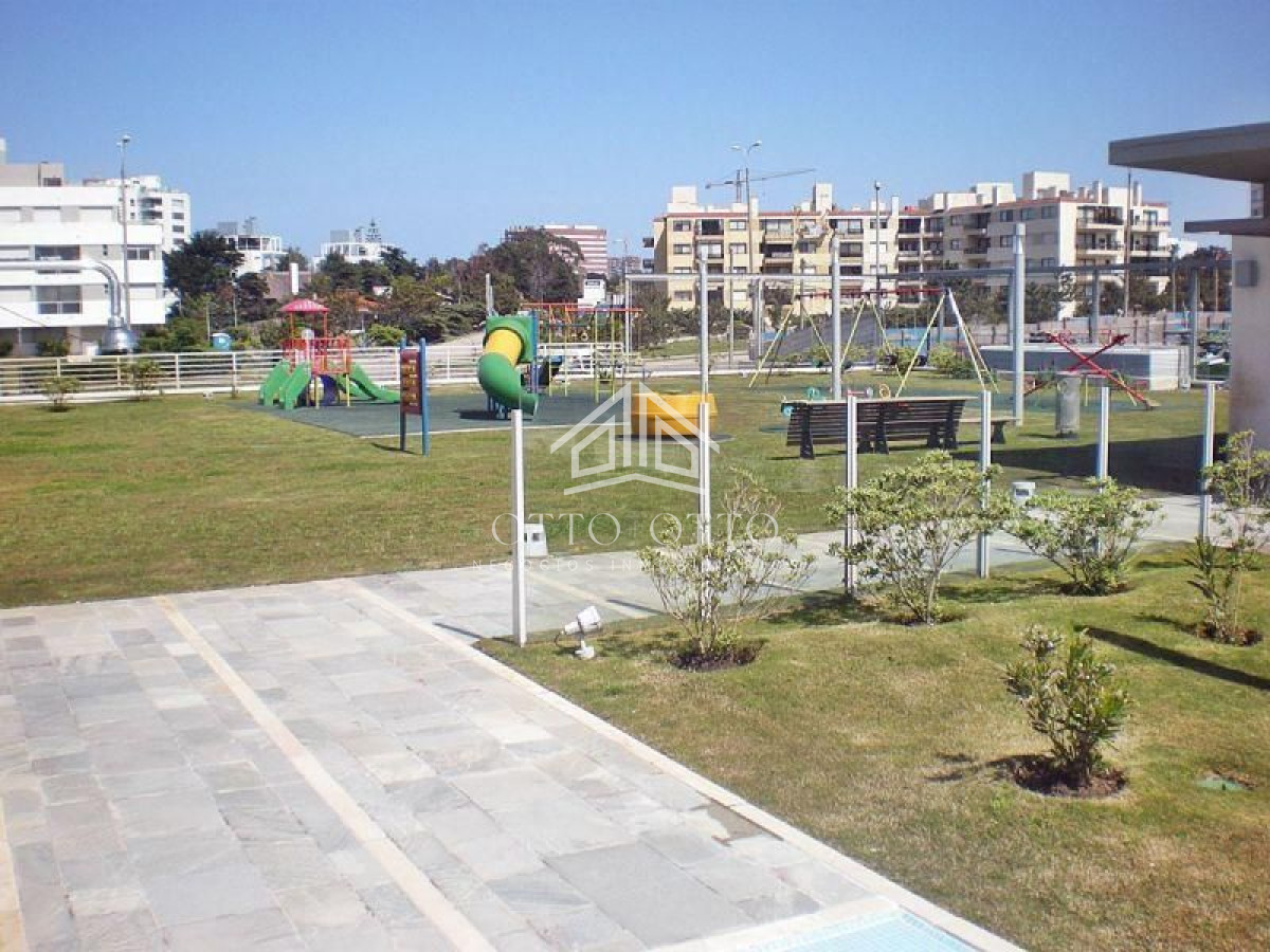 Apartamento ID.1466 - Apartamento en venta Playa Brava 3 dormitorios