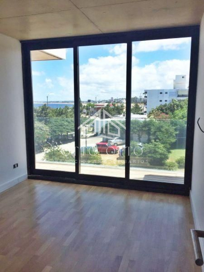 Apartamento ID.1637 - Apartamento en venta Playa Mansa 2 dormitorios