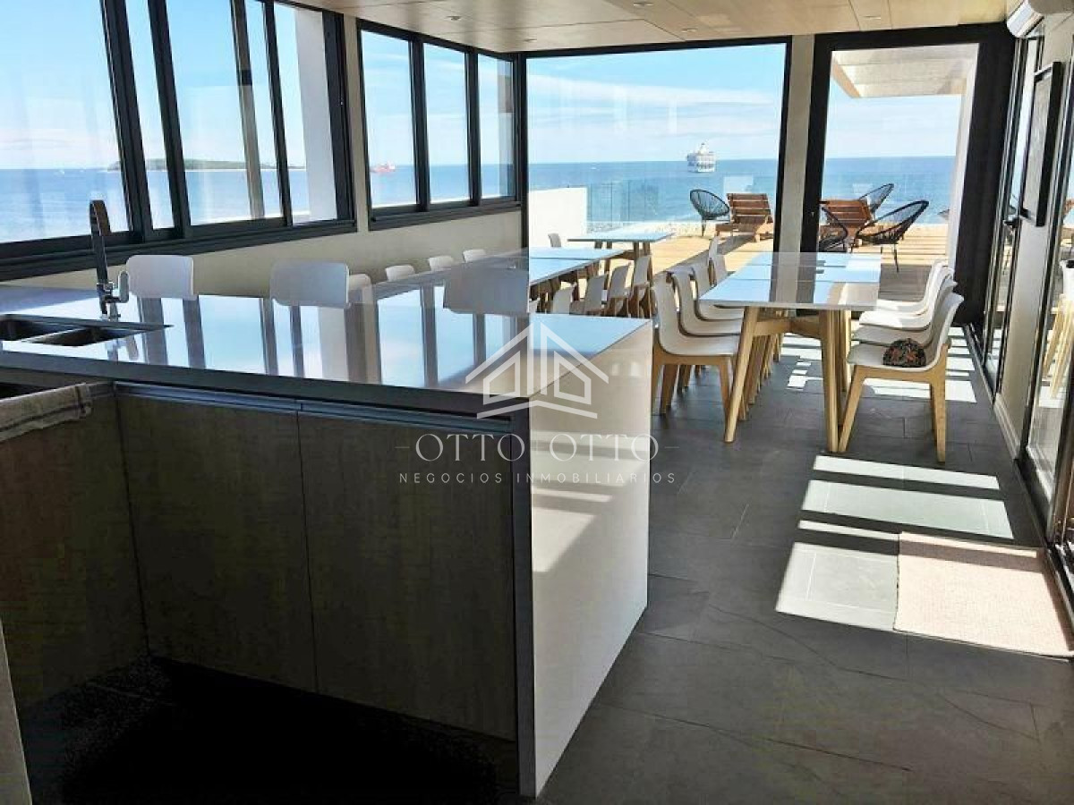 Apartamento ID.1637 - Apartamento en venta Playa Mansa 2 dormitorios