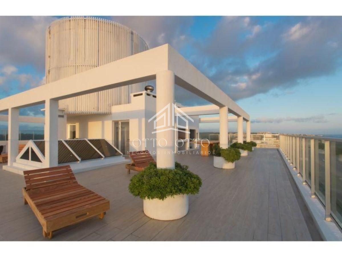 Apartamento en venta y alquiler temporario Playa Brava 4 dormitorios