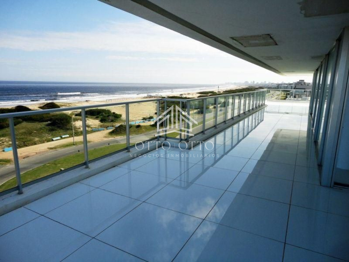 Apartamento ID.224 - Apartamento en venta y alquiler temporario Playa Brava 4 dormitorios