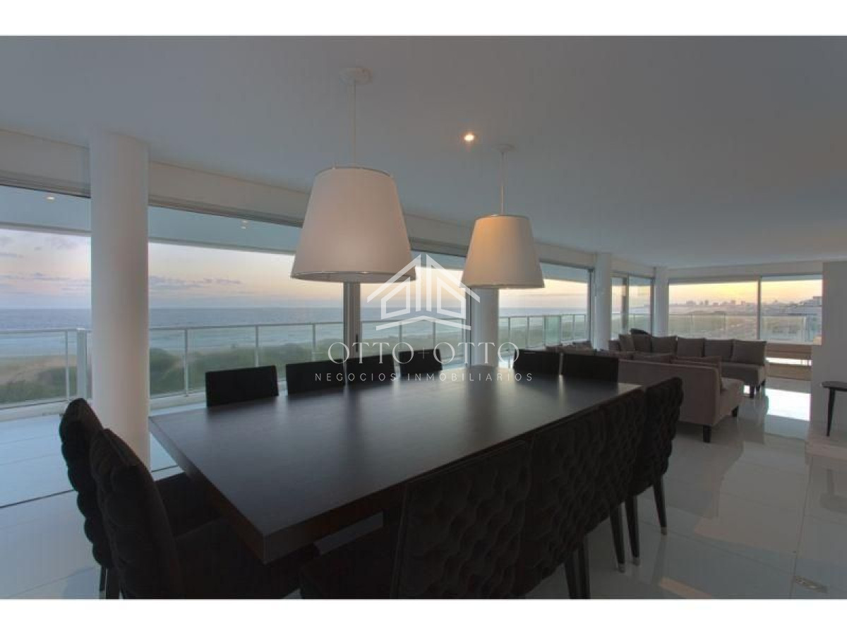 Apartamento ID.224 - Apartamento en venta y alquiler temporario Playa Brava 4 dormitorios