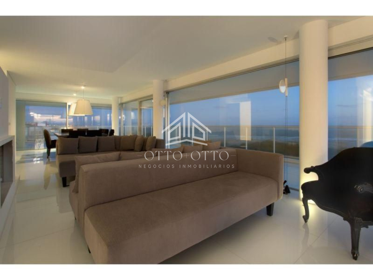 Apartamento ID.224 - Apartamento en venta y alquiler temporario Playa Brava 4 dormitorios