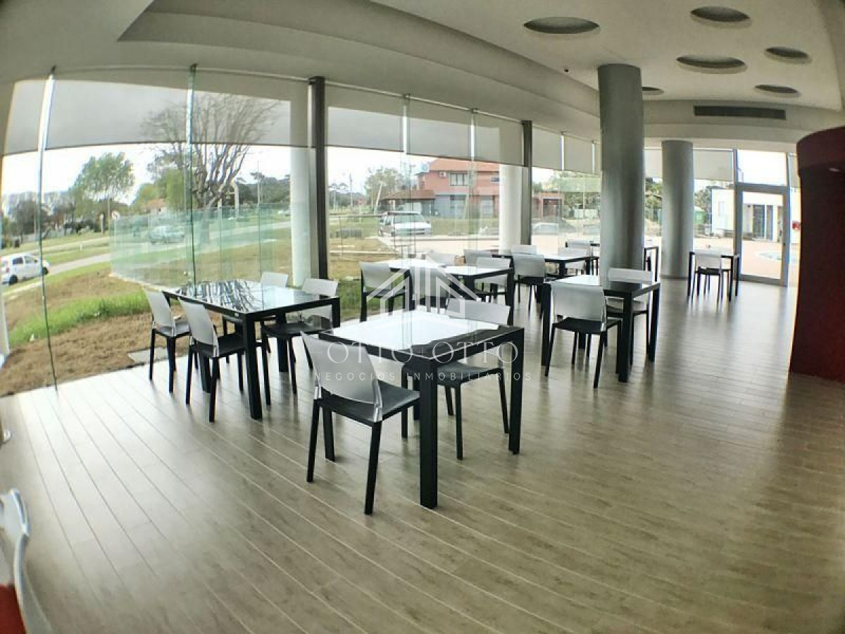 Apartamento ID.3867 - Apartamento en venta Playa Mansa 3 dormitorios