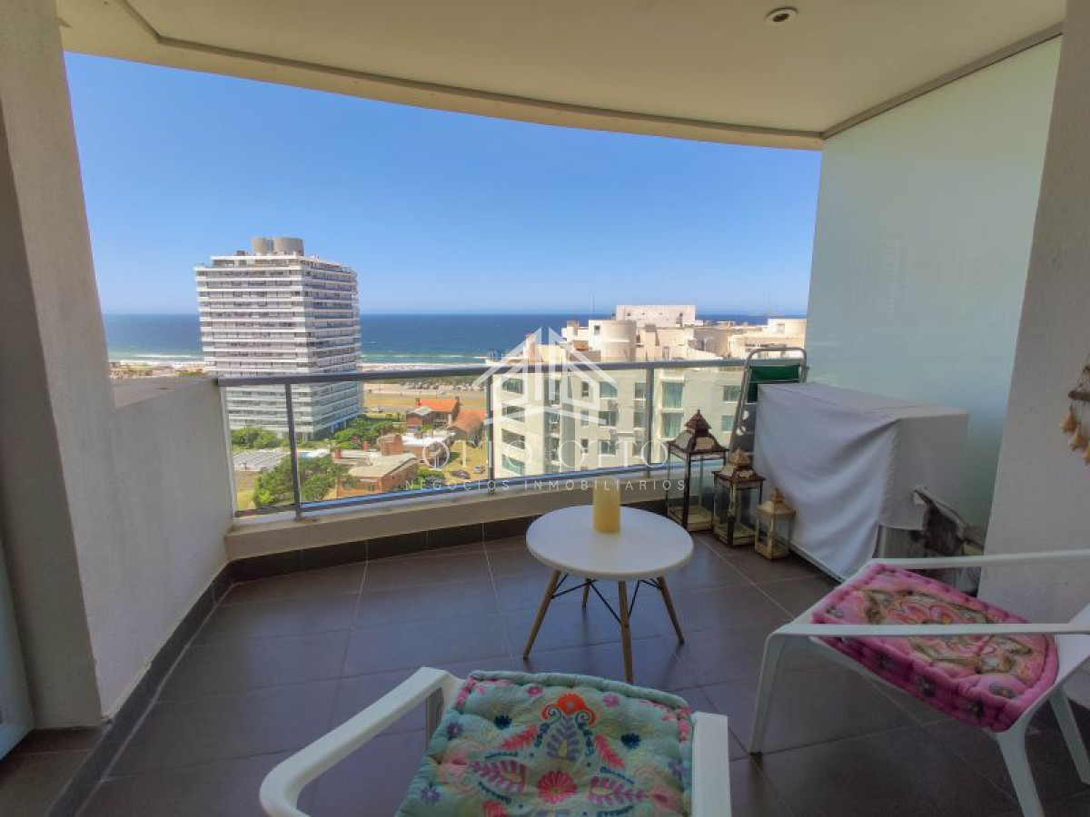 Apartamento ID.5136 - Apartamento en venta 3 dormitorios, en Punta del Este 