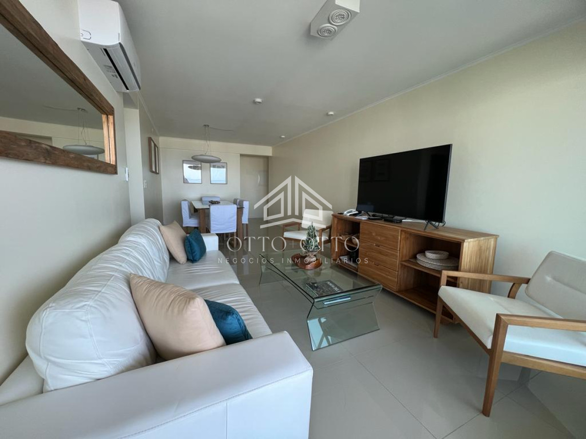Apartamento ID.15539 - Apartamento en venta 2 dormitorios en Playa Brava, Punta del Este 