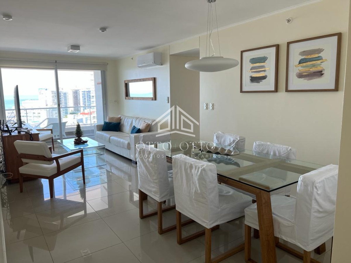 Apartamento ID.15539 - Apartamento en venta 2 dormitorios en Playa Brava, Punta del Este 