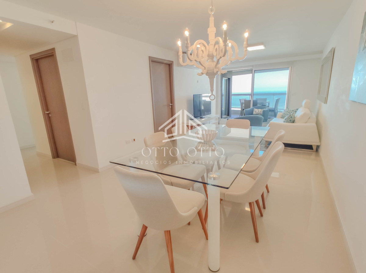 Apartamento en venta Playa Brava 3 dormitorios