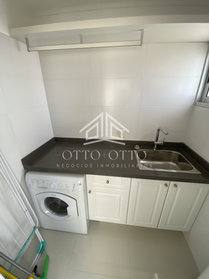 Apartamento ID.555 - Espectacular Penthouse en Alquiler y venta Fte al puerto