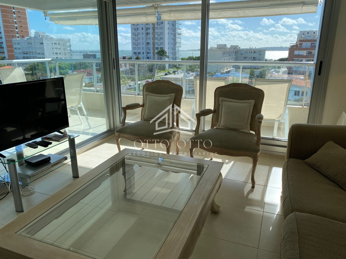 Apartamento ID.1351 - Apartamento en venta Playa Mansa 2 dormitorios